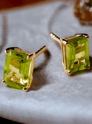 Peridot Solitaire Stud Earrings