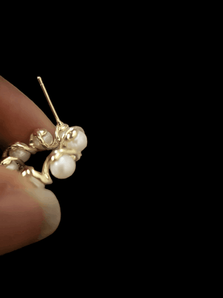 Ava-Rose Round Pearl Earrings